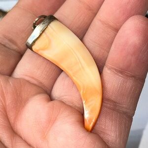 Vintage Spiny Oyster Horn Pendant